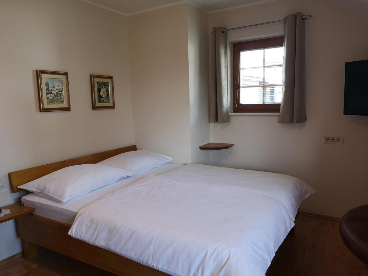 Apartmaji Volf Zgornje Gorje ภายนอก รูปภาพ