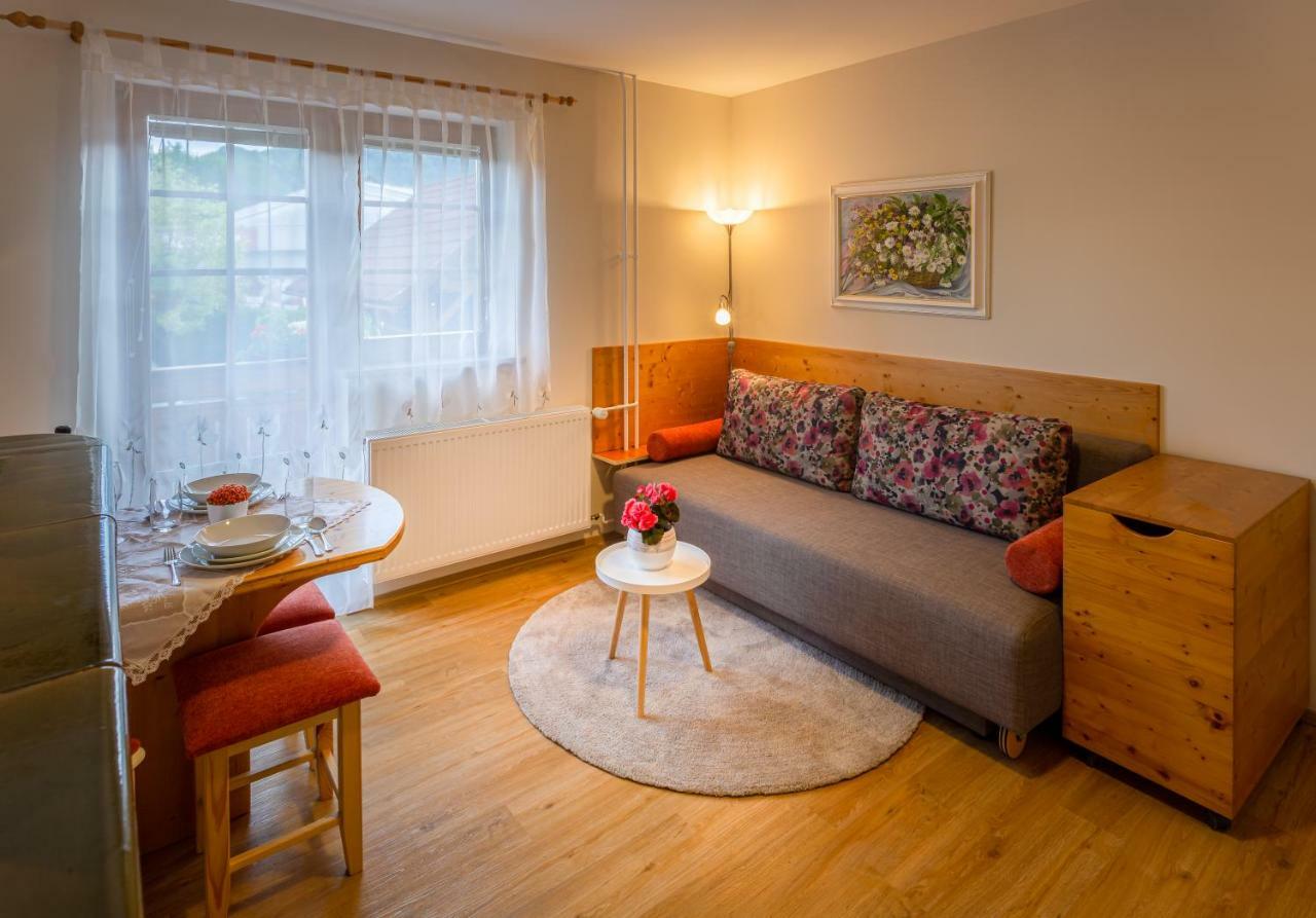 Apartmaji Volf Zgornje Gorje ภายนอก รูปภาพ